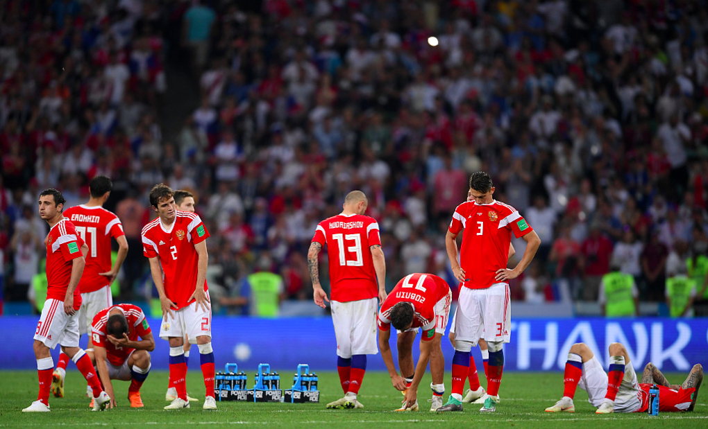 里程碑夜亚特兰大遗憾出局;欧篮联今晚刷纪录;话题不断;更衣室氛围转暖(意甲亚特兰大最新消息)-尊龙官网